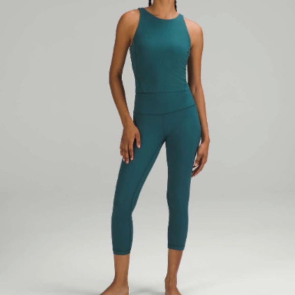 Lululemon Align Ribbed High-Rise Crop 23" Green Jasper, size 6 - Picture 8 of 13